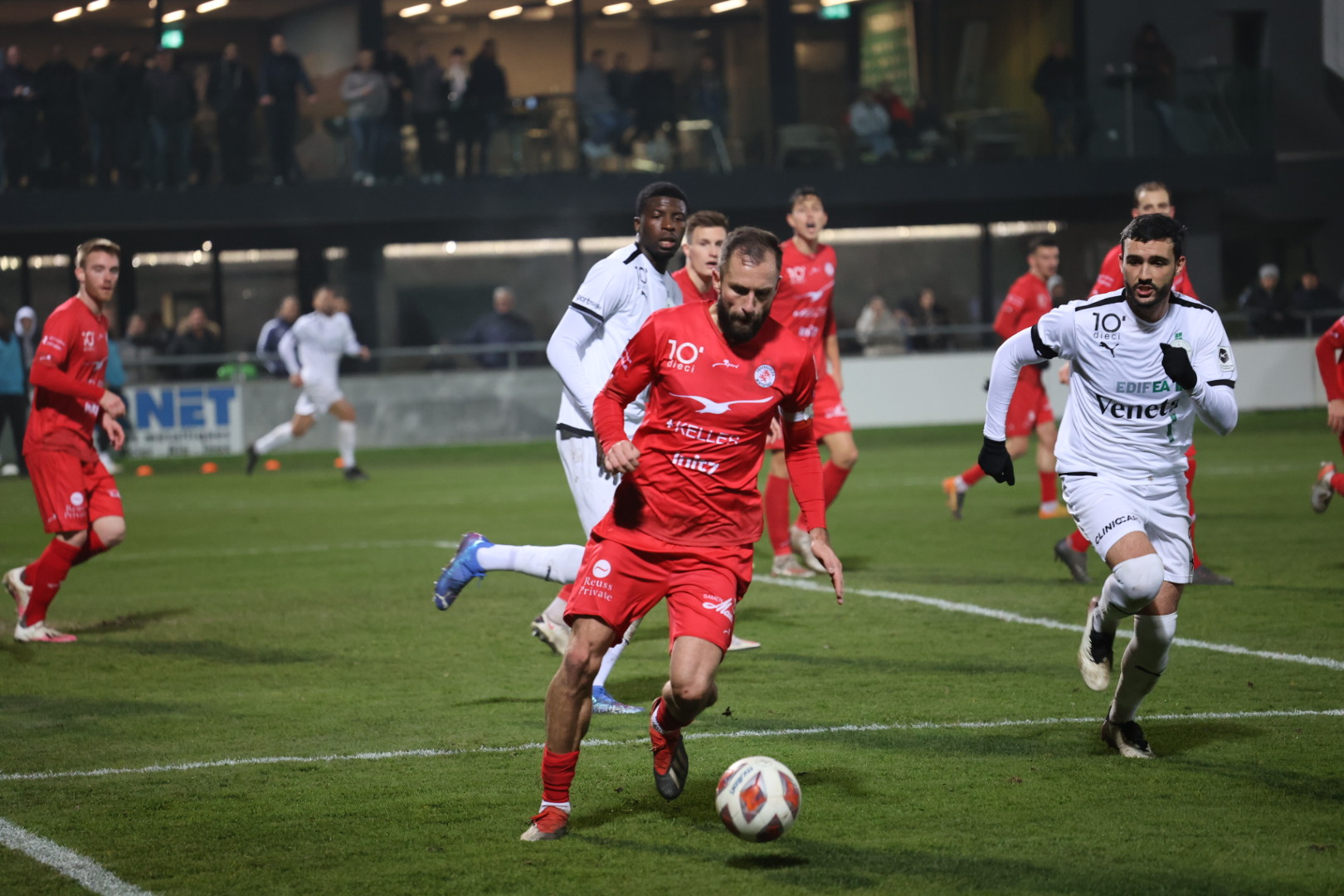 5B3619B1-D271-4FD2-8C8D-671E3A7F56D2