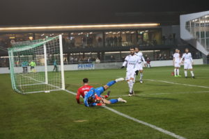 E609D829-4A05-4F42-B984-FE494A7C148A