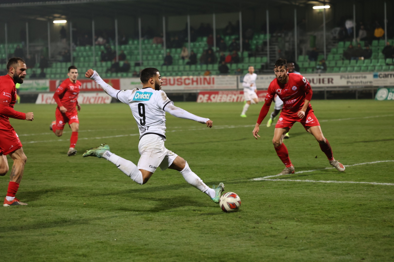 F2C192D1-0AB7-4462-B6E1-40B35C9603DC