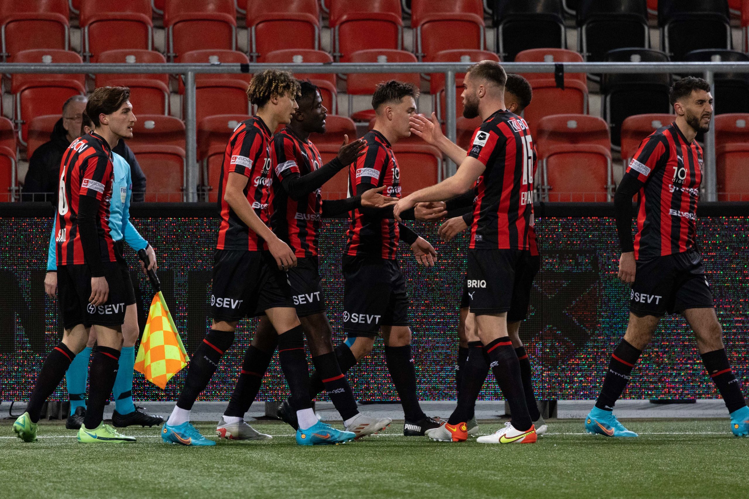 774D99E0-6401-4FA2-961F-285A12F9901F