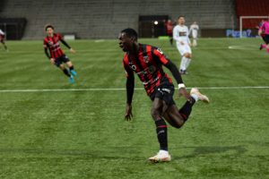 D3F30228-F10C-466B-A6F0-FDA336A6D942