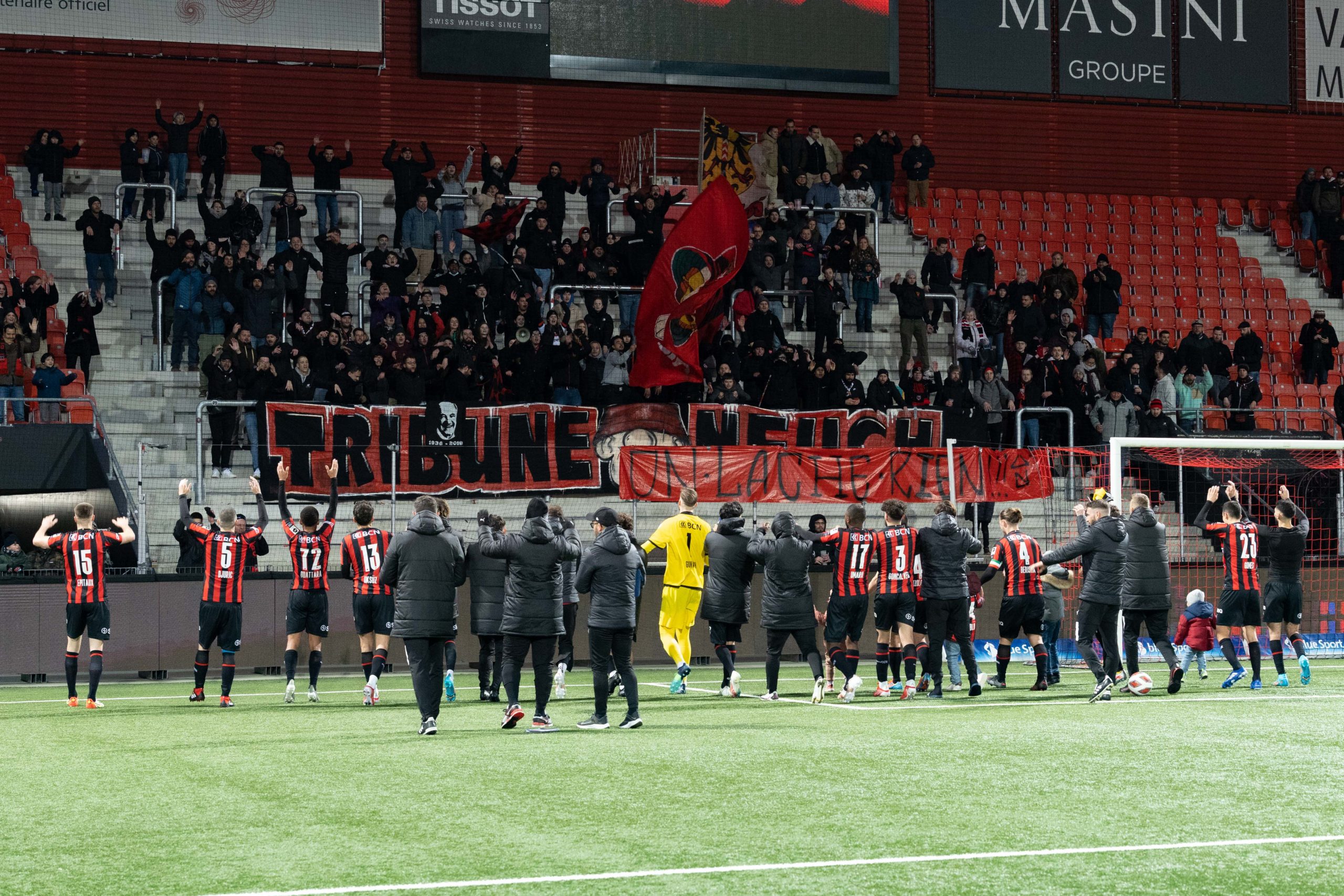 D418C660-6AB7-493B-8C5E-6DA09D2DBDED