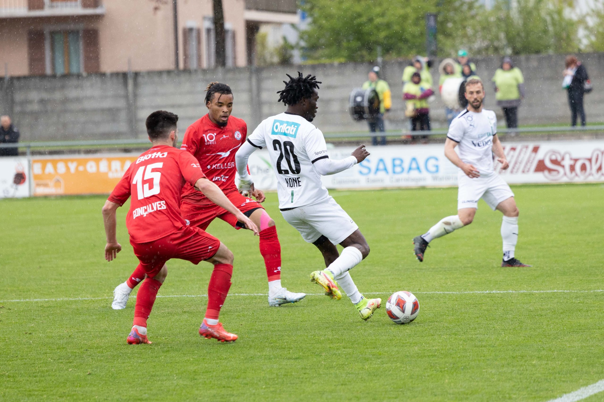 AB2C0AEC-BA67-4285-BF43-00E043EAFFEC