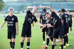 Foot FC Champagne - FC Grandson 1-2 ..et 1-0 ppour Champagne par Javsko Avdic
