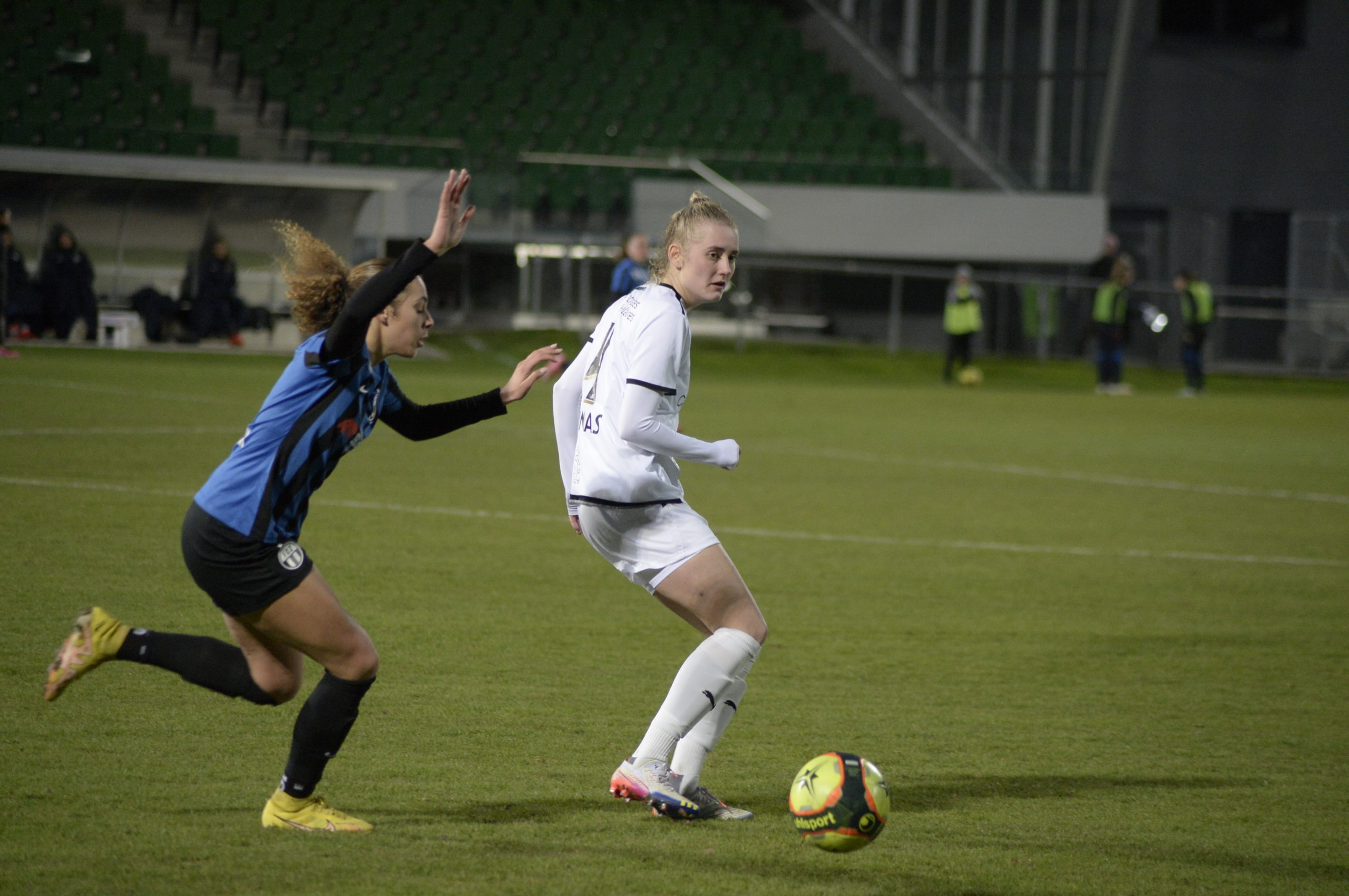 YS Féminin - FCZ (8)