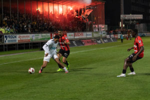 YSXAMAX070423-7407680